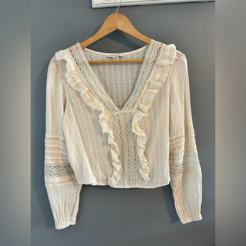 AE V-Neck Ruffle Lace Blouse - Picture 7 of 9